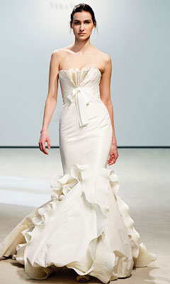 vera wang gown