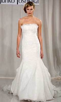 junko yoshioka gown