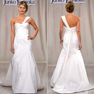 junko yoshioka gown