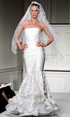 oscar de la renta gown