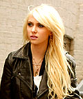 Taylor Momsen wearing Alexandre Birman