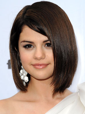 selena gomez hair bob. Selena Gomez