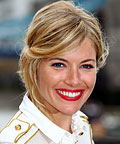 Sienna Miller - Stay-Put Red Lips - Makeup Tip