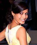 Freida Pinto 