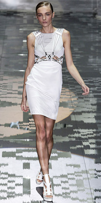 Gucci - Runway Photos - Spring 2010 Runway at InStyle.com