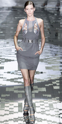 Gucci - Runway Photos - Spring 2010 Runway at InStyle.com :  instylecom gucci spring 2010