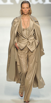 Max Mara Spring 2010 Runway