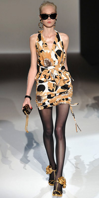 Moschino - Runway Photos - Spring 2010 Runway at InStyle.com