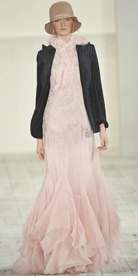 Ralph Lauren - Runway Photos - Spring 2010 Runway at InStyle.com