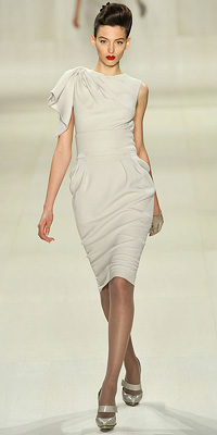 Elie Saab - Runway Photos - Fall 2009 Runway at InStyle.com :  elie saab