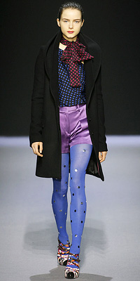Emanuel Ungaro Fall 2009 Runway