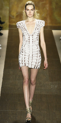 Fashion Designers - Runway Photos - Fall 2009 Runway at InStyle.com :  chic designers gold vintage