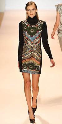Matthew Williamson - Runway Photos - Fall 2009 Runway at InStyle.com