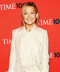 Kate Hudson wearing Cartier