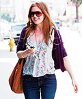 Isla Fisher - Where Can I Find? - Kimchi Blue top - J Brand jeans