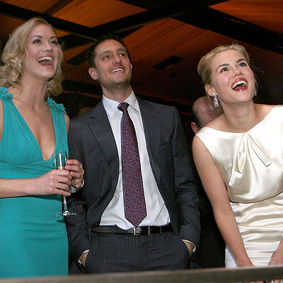 http://img2.timeinc.net/instyle/images/2009/oscars/022309_laugh_400X400.jpg