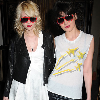 daisy lowe style. Taylor Momsen and Daisy Lowe