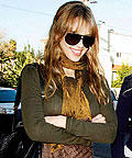 Jessica Alba, Sweater Dress, Linq