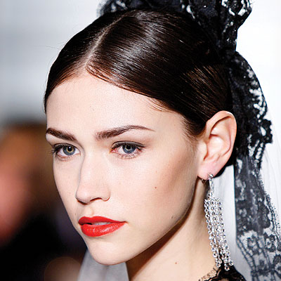Runway Beauty - Bright Lips