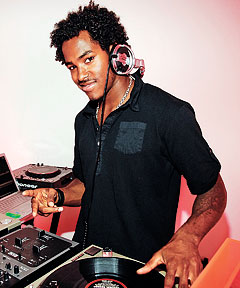 djs