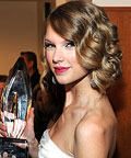 Taylor Swift - 2010 People's Choice Awards