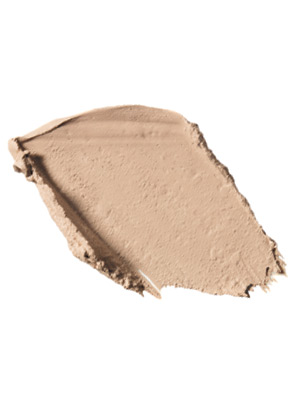 Cle de Peau Beaute Concealer in Ivory Cle de Peau Beaute Concealer in Ivory