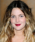 Drew Barrymore-lipstain-Going the Distance