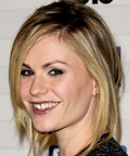 Anna Paquin-Scream Awards-lip gloss