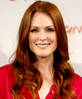Julianne Moore-lashes-The Kids Are Alright