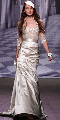 Monique Lhuillier - Wedding Gowns Inspired by Ivanka Trump - In Style Weddings :  wedding gowns inspired by ivanka trump monique lhuillier gown monique lhuillier