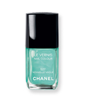 nails-nail polish-chanel