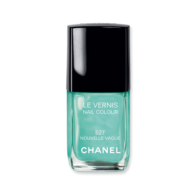 The 15 Hottest Nail Colors Right Now
