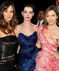 Parties - Jennifer Garner, Anne Hathaway and Jessica Biel - Premiere of Valentine's Day