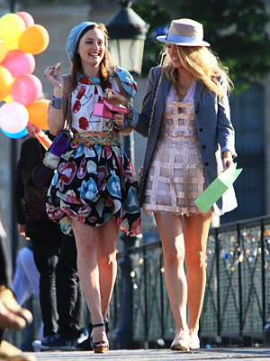 Gossip Girl Spotted on Gossip Girl Stars Get Parisian Chic   Instyle Com What S Right Now