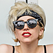 Lady Gaga Loves Fried Chicken, Jessica Simpson's Fashion Show, and More!