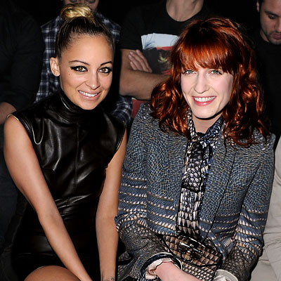 Isabel Lucas  and Julianne Moore  and Katie Holmes  and Kerry Washington 