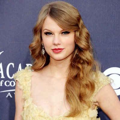 taylor swift hair color. Taylor Swift - Lorrie Turk