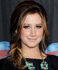 Ashley Tisdale - Planet Hollywood - eyeliner