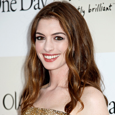 Anne Hathaway Hair 2011 on Anne Hathaway   2011   Anne Hathaway   Transformation   Hair   Instyle