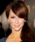 Jennifer Love Hewitt - Daily Beauty Tip - Celebrity Hair