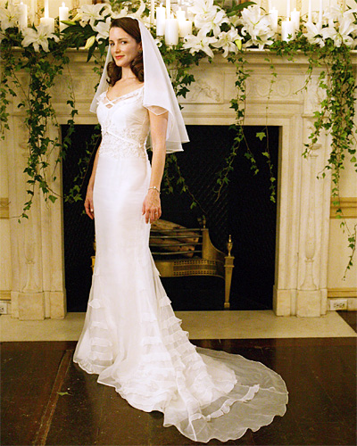 The 8 Most Memorable Tv Wedding Dresses Her Campus