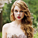 Taylor Swift Is a Siriano Fan, Bobbi Brown's Blog, and More!