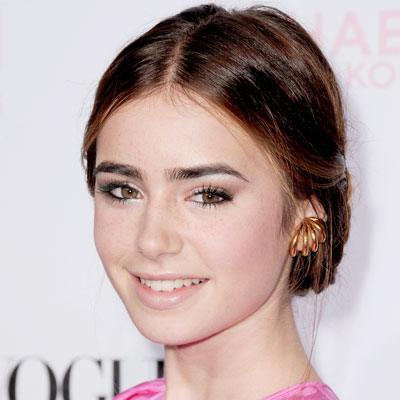 2010-Lily-Collins-400c.jpg