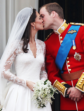 Wedding Day Kisses Peter Macdiarmid Getty Images
