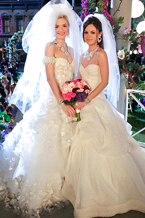 First Look Jaime King and Rachel Bilson's Hart of Dixie Wedding Dresses