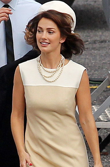 Mina Kelly Jackie O
