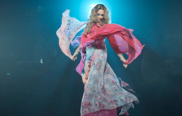 Leona Lewis Lovebird