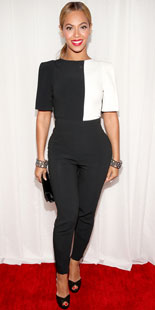 Beyonce at Grammys 2013