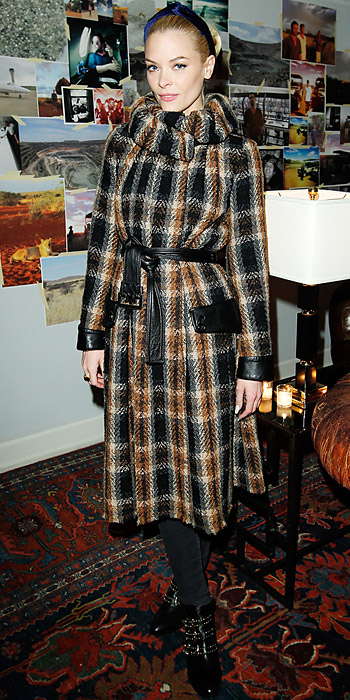 Look of the Day photo | Jaime King