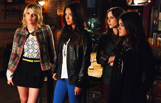 Pretty Little Liars Season 3 Episode 19 Channel 131